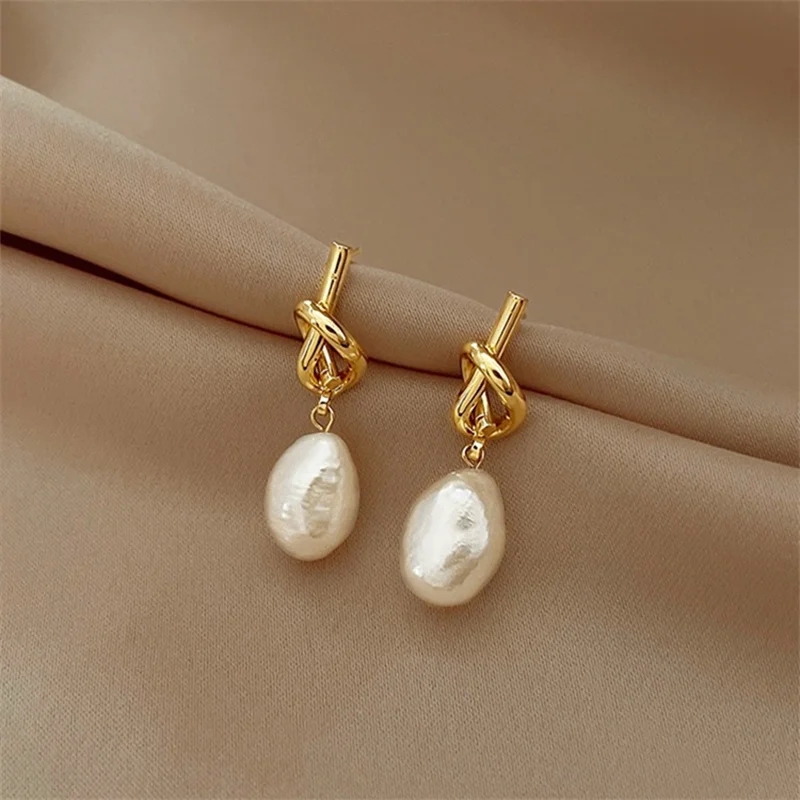 2026 New French Elegant Gold C - Body Jewelry Flat Back ulasan dan harga