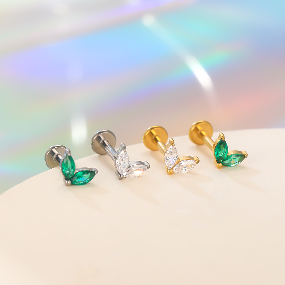 1pc Titanium White Green Zirco - Flat Back Labret Stud ulasan dan harga